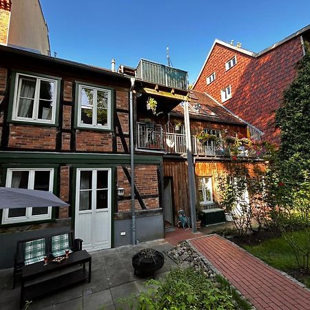 Unterkunft Direkt An Der Schelfkirche Schwerin  Exteriör bild